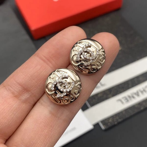 7CFB9046-C100-A922-FC2E-29A82F78D278.jpg CC Earrings 0014