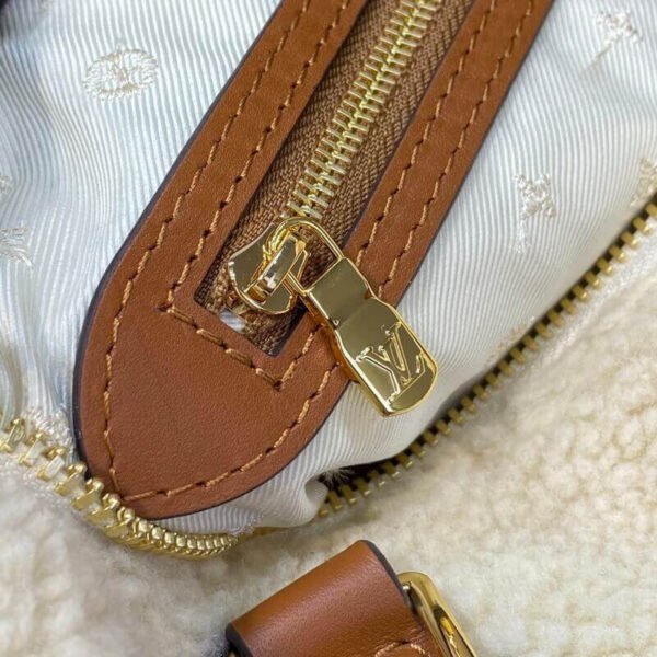 Louis Vuitton Shearling Speedy Bandouli&egrave;re 25 M23468