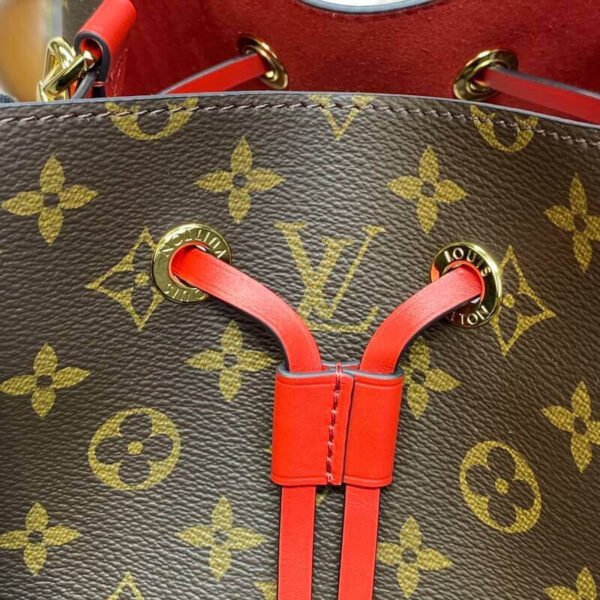 Louis Vuitton N&eacute;oNo&eacute; MM M44021