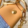 7FD86CDD-A25E-C3F7-0B25-F375B0F6360B.jpg Louis Vuitton M24846 Loop