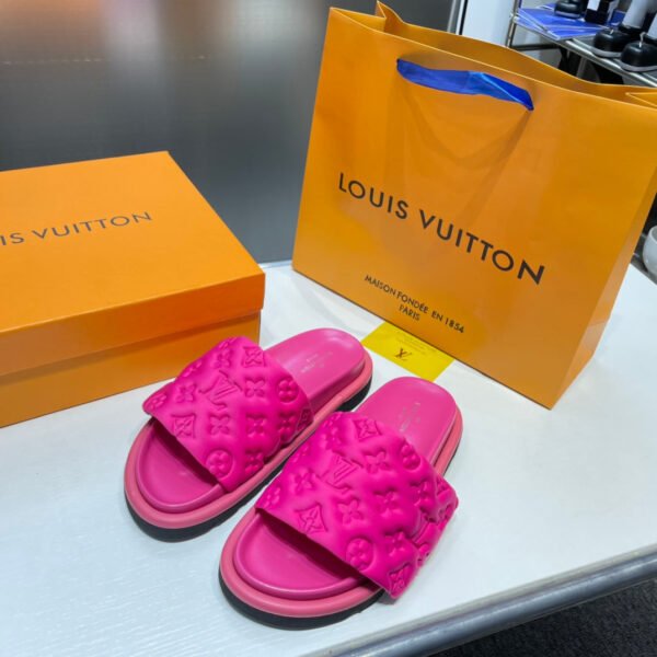 Louis Vuitton Women's Pool Pillow Comfort Sandal