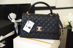 81DD4E41-2E00-F7AB-1A16-5E7063256C5C.jpg Chanel Large Flap Bag With Top Handle Black For Women, Womens Handbags, Shoulder And Crossbody Bags 11in/28cm A92991