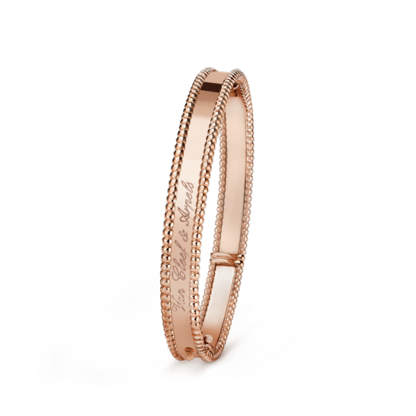 81FB198E-BC59-F1A8-6524-5DB169717F33.png Perlee signature bracelet, medium model