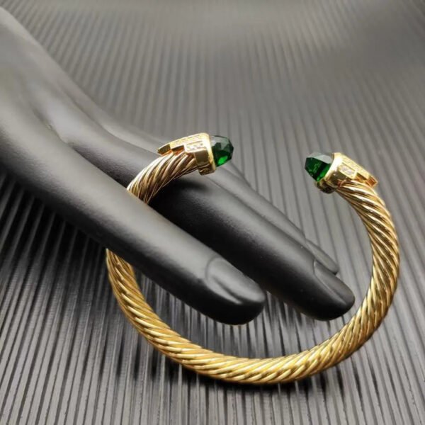 7mm Cable Bracelet with Peridot & Diamond Accents