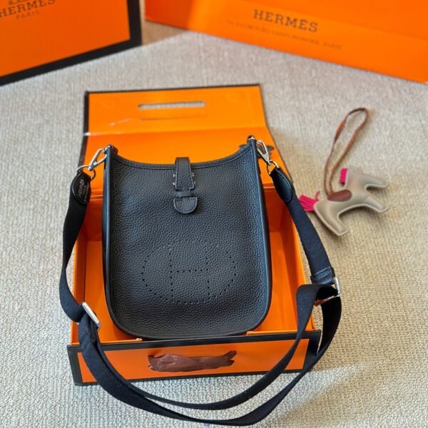 Evelyne PM Bag