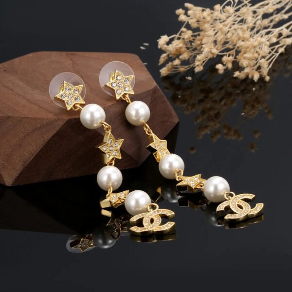 83C3A5F5-400E-F980-BDE6-E58FA817AD3E.jpg CC Jewelry New 39