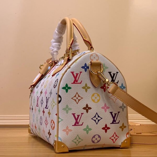 840464EF-0F54-BE4B-5EF3-DA0216BBA412.jpg Louis Vuitton M13085 LV x TM Speedy Bandoulière 25
