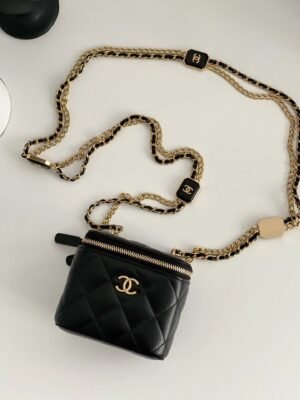 Chanel Small Vanity With Chain Black For Women, Women&rsquo;s Bags 4.3in/11cm