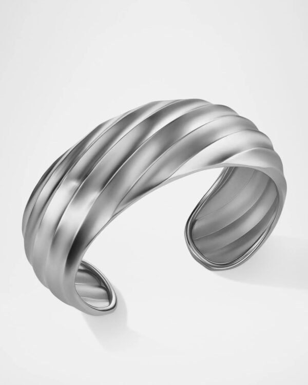 Cable Cuff Bracelet in 18k White Gold, 24mm