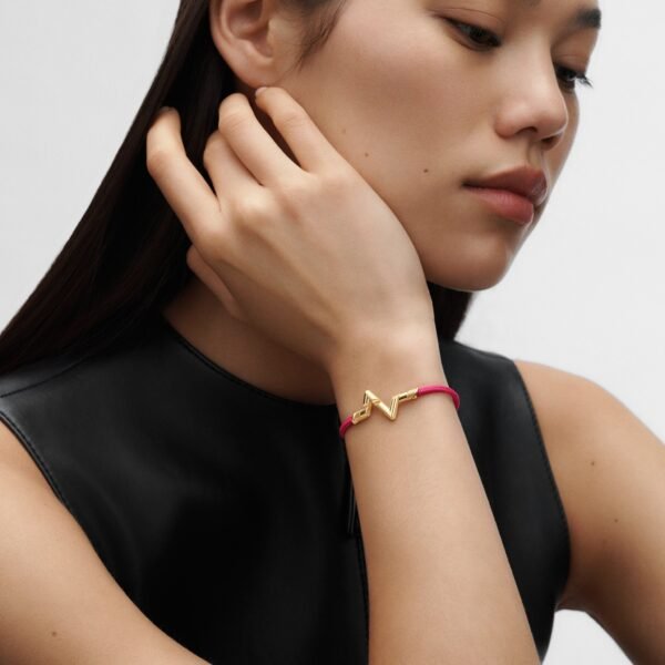 Volt Upside Down Play Small Bracelet, Yellow Gold