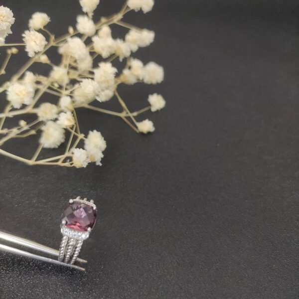 Petite Wheaton&reg; Ring Sterling Silver with Amethyst and Diamonds, 10mm - 6