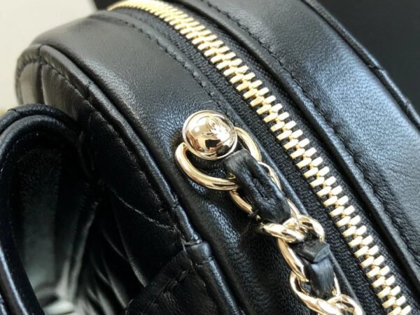 8904F2D1-554A-F09F-AC63-4E53A8E0E2BC.jpg Chanel Mini Heart Bag Black For Women 7in/18cm AS3191 B07958 94305