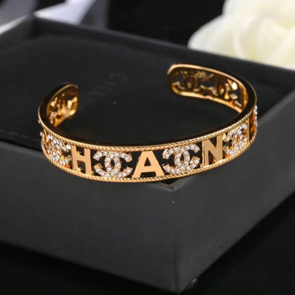 CC Bracelet 0009