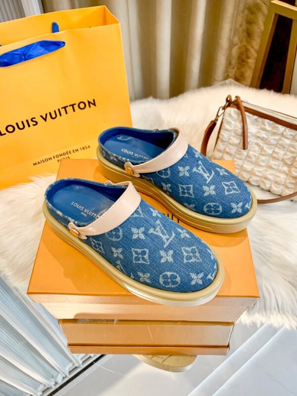 Louis Vuitton Women's Pool Pillow Comfort Sandal