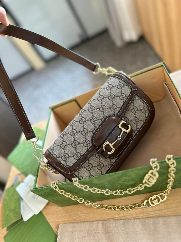 8FF5DEDE-3E41-D963-E668-D17508C2A466_48a9825d-7b82-4e25-a55c-9d13b7640f09.jpg HORSEBIT 1955 SMALL SHOULDER BAG