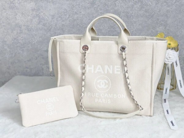 Chanel Small Shopping Bag Silver Hardware Cream For Women, Women&rsquo;s Handbags, Shoulder Bags 15.2in/39cm AS3257