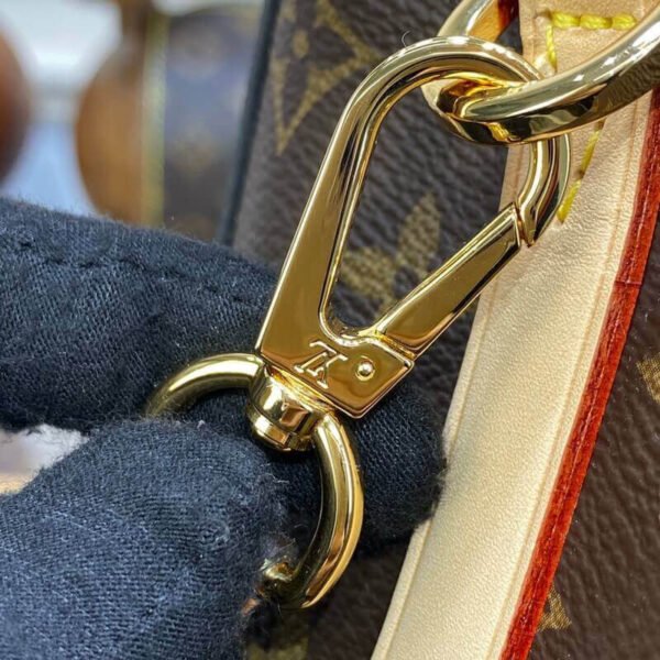 91BEB021-54D8-468E-4AF7-0E6EADDE7F20.jpg Louis Vuitton Montaigne BB M41055