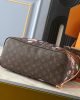 94E1DB1A-2377-F1C6-9BB6-7583B2F3F98D.jpg Louis Vuitton M13271 LV X TM Neverfull MM