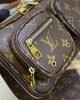 95378402-9DF6-EADE-39F4-867683579AFA.jpg Louis Vuitton Utility Crossbody M80446