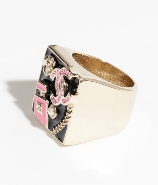 95B5AF8E-0DDF-1D67-2F0D-A05973DAB731.jpg RING