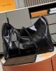 Louis Vuitton M25143 CarryAll MM