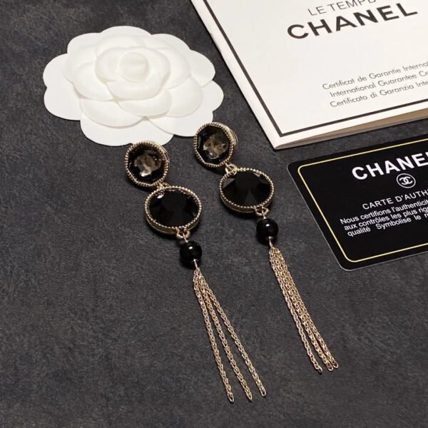 96CDDDA5-1BDE-1D5D-A170-3122B60F6220.jpg cc Earrings