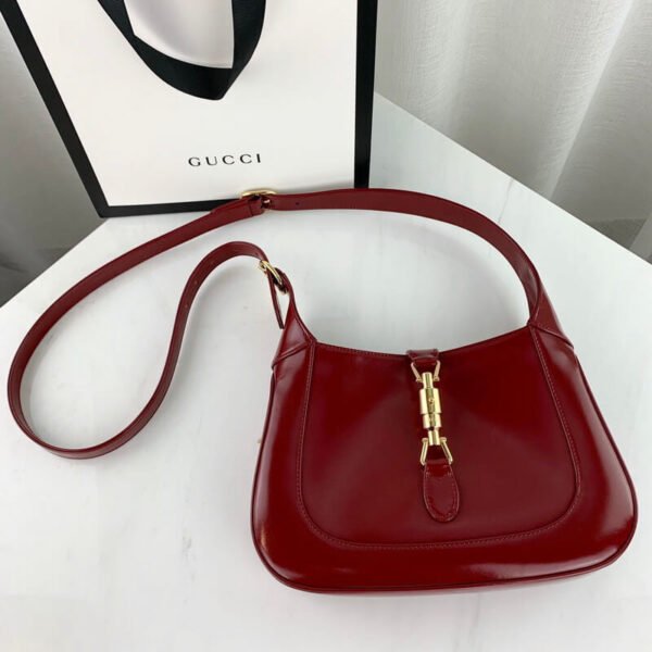 975AAB71-E4E8-D9D5-C29A-F05CCBD65FE5.jpg Gucci Jackie 1961 Small Bag