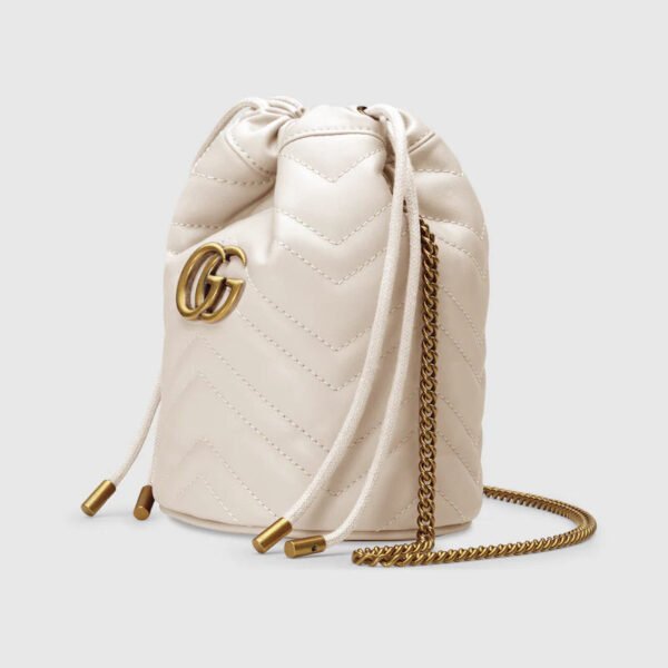 996809FA-1E33-C179-484B-06E8FA19ACAB_3191de4f-49a4-4126-b2fa-682136cb4cb3.jpg MARMONT MINI BUCKET BAG