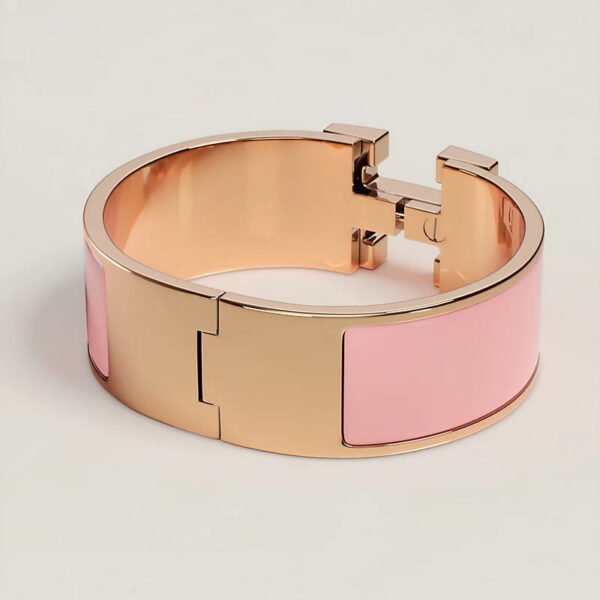 9A44EB00-BBA2-8C70-FB3D-DC5AD1DCC472.jpg Hermes Clic Clac H bracelet
