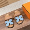 9AC0A9C1-CA45-4819-D364-21A5F1EA8D77.jpg Hermes Unisex Chypre Sandal
