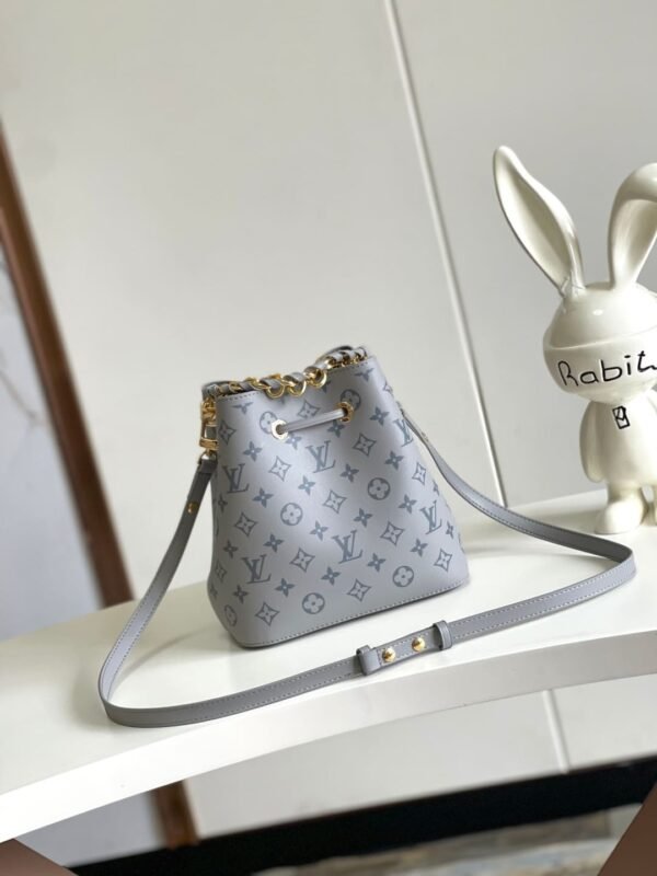 Louis Vuitton M12749 N&Eacute;ONO&Eacute; BB