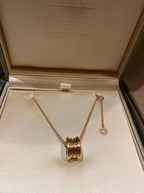 9C1B1B9B-6716-9419-B286-C0D14D91091D.jpg Bulgari B.Zero1 Necklace