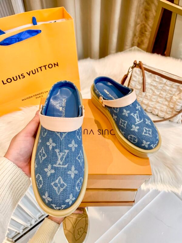 Louis Vuitton Women's Pool Pillow Comfort Sandal