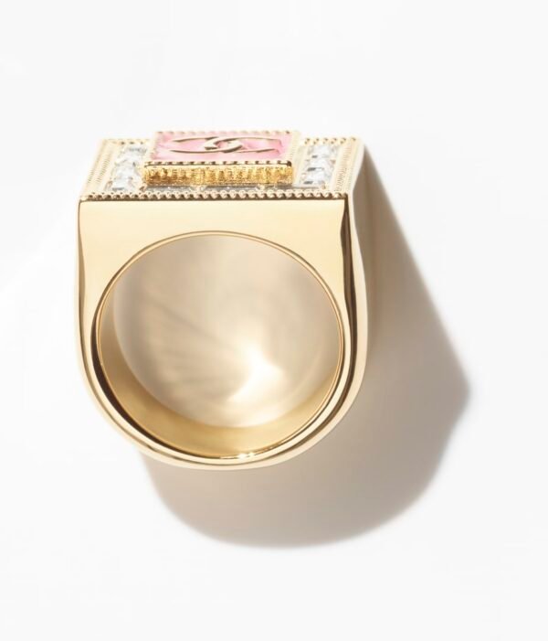 9D82A9C5-A2E4-C2E2-5951-EDDA705D8E33.jpg RING