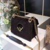 9DC6E01A-FC7F-AC71-3105-E09B79526AFB.jpg Fendi Kan I F Bag