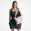 9E4A37DC-B278-0BBD-3E7D-4C1E374C42F7.jpg Louis Vuitton M22398 Coussin PM