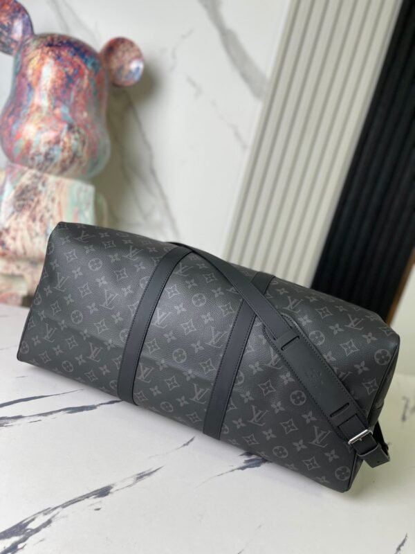 9F1E6656-156E-6B67-E8E9-45F8B68D0F01.jpg Louis Vuitton M40605 Keepall Bandoulière 55
