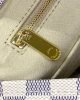 9F7D3F3A-DA0A-78A8-430B-9A5BA24926CC.jpg Louis Vuitton Artsy MM N40253