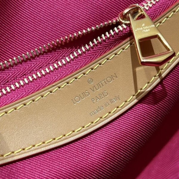 9FE945A8-4775-C329-B977-66E8E03C07DD.jpg Louis Vuitton Diane M46049