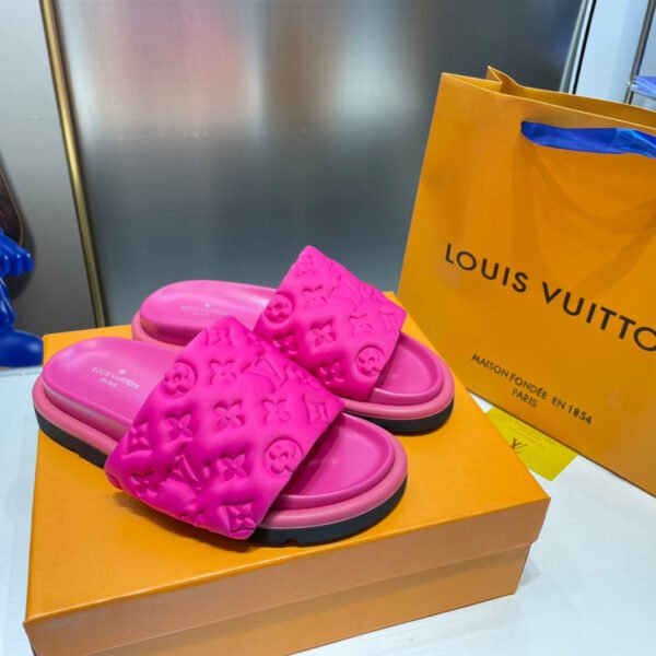 Louis Vuitton Women's Pool Pillow Comfort Sandal