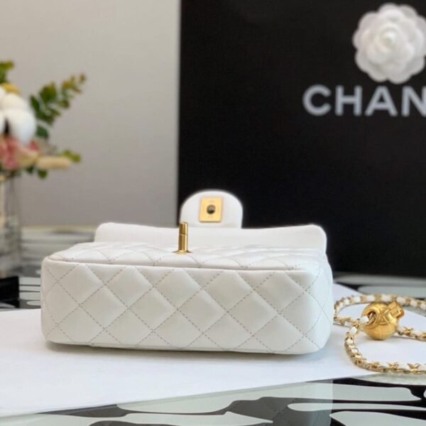 A1597867-43D3-386F-5554-1154B3FB422B.jpg Chanel Pearl Crush Mini Rectangular Flap Bag AS1787