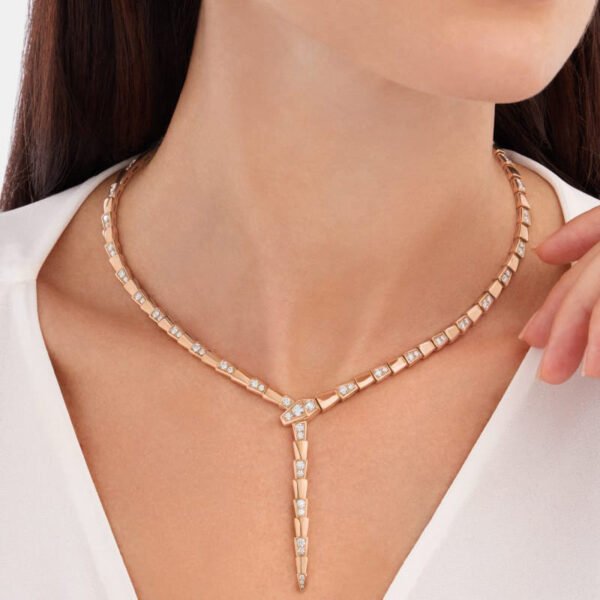 A1AEC80F-0F09-4A1B-CA74-502BC0AD7D2C.jpg Serpenti Viper Necklace