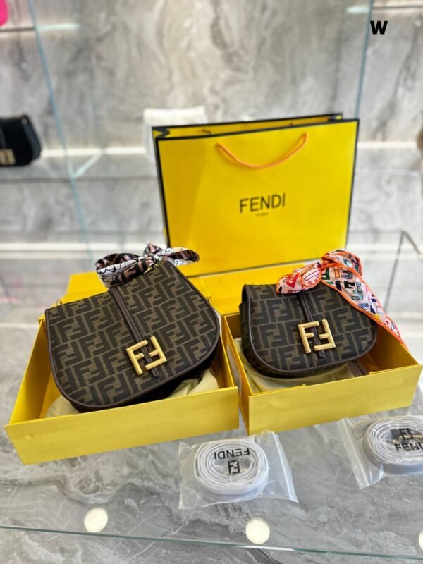 Fendi C'mon Nano - Flower