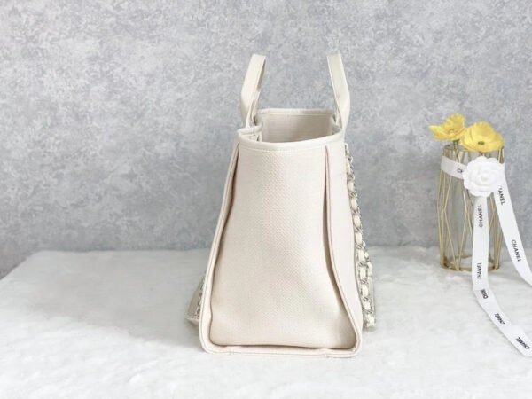 Chanel Small Shopping Bag Silver Hardware Cream For Women, Women&rsquo;s Handbags, Shoulder Bags 15.2in/39cm AS3257