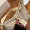 A687926C-FC39-FD5D-BEFD-CE66E602A66E.jpg Louis Vuitton M24141 CarryAll PM