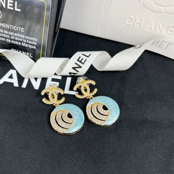 A72AB19A-70B3-123B-81F6-A0549268CABA.jpg cc Earrings