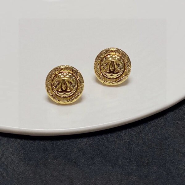 A7D6DFB9-7ED0-2A19-C9B1-06E2CF55383B.jpg CC Earrings 0009