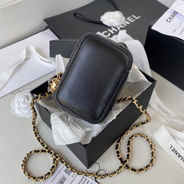 Chanel Small Vanity with Chain AP2198