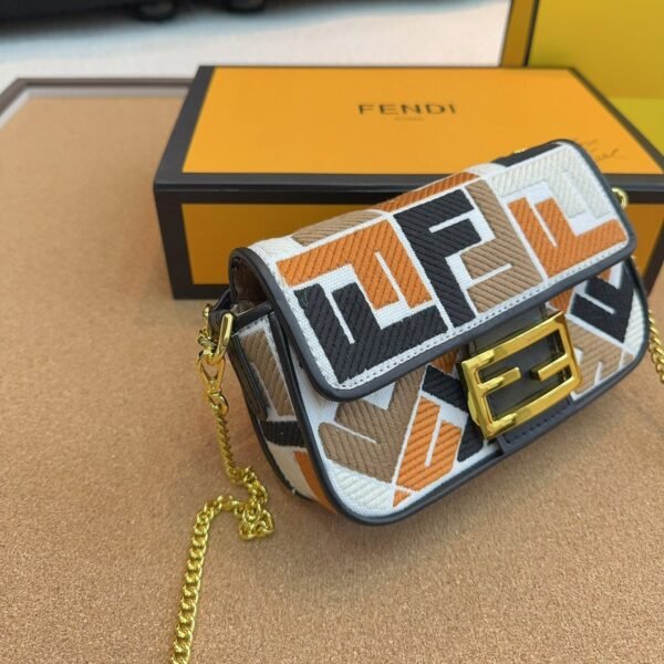 Fendi Baguette Mini