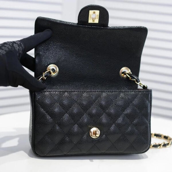 AD467FBC-E58B-1F7B-EB69-A88D34C64781.jpg Chanel Mini Flap Bag Black For Women 7.8in/20cm A69900